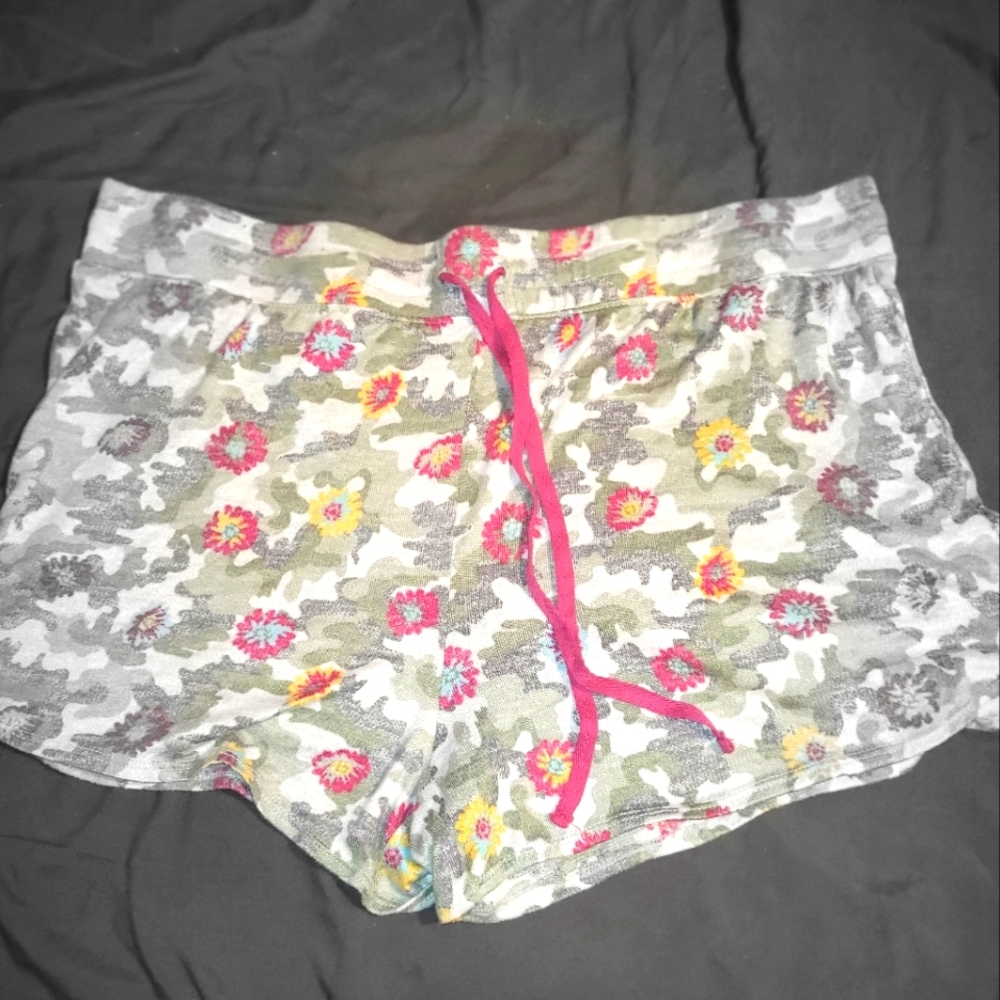Bed shorts.
